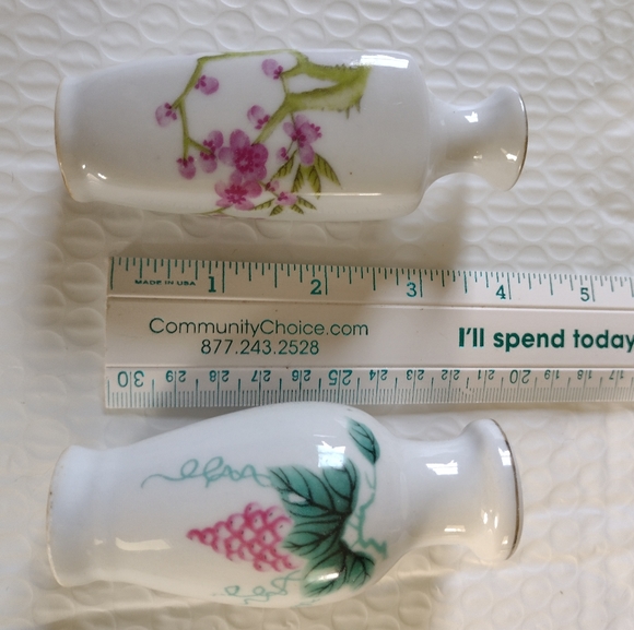 Set of Bud Vases - Picture 3 of 3